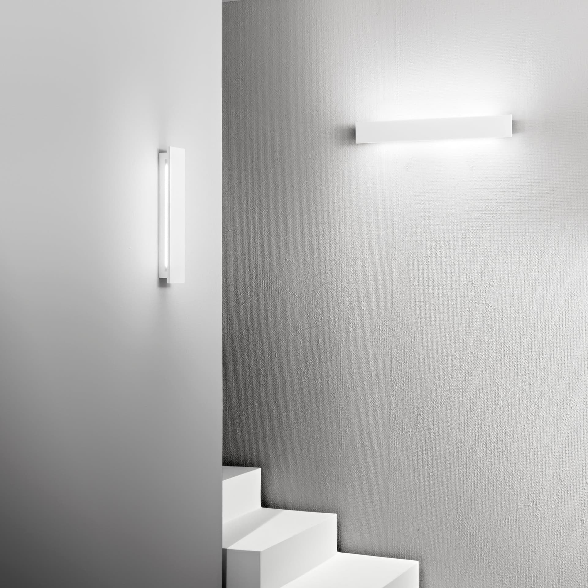 APPLIQUE LED OPEN BIANCA 3W 300LM 4000K CON PANNELLO SOLARE E SENSORE IP54 9,5X8,6X18,8CM - 2