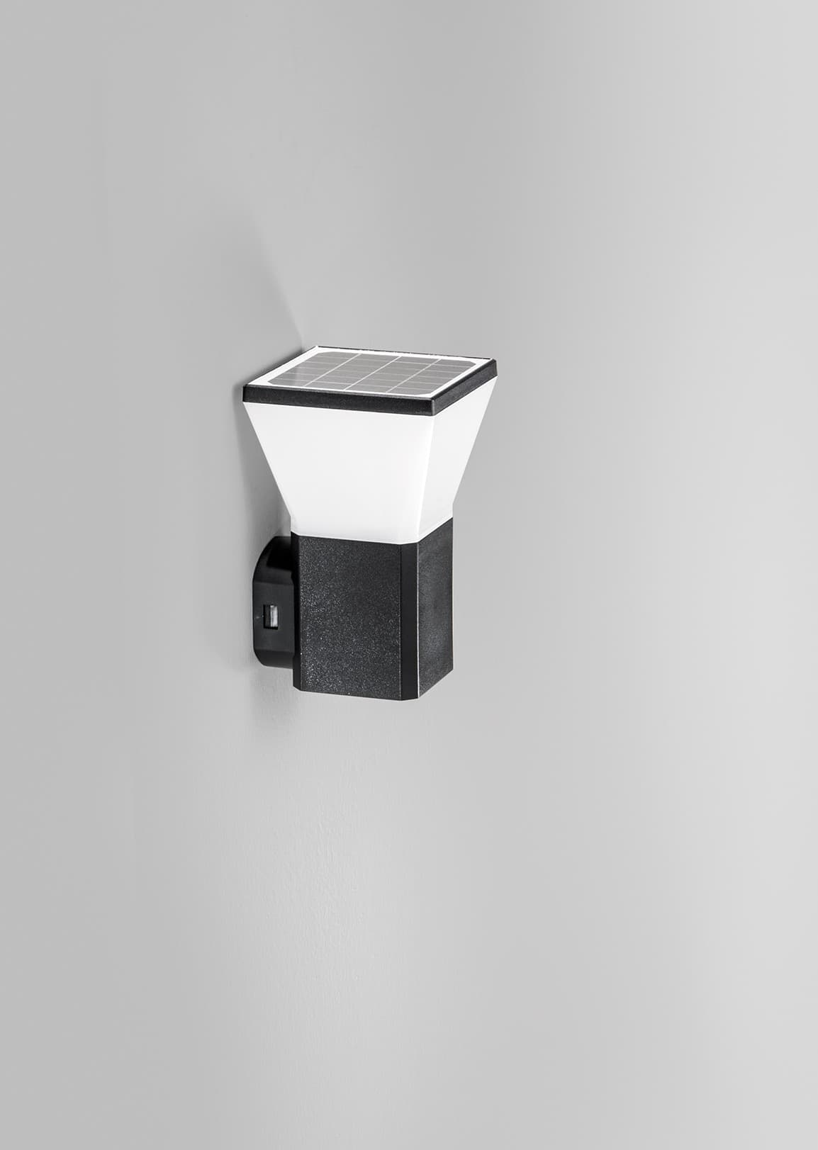 APPLIQUE LED MAEVE 2,8W 300LM 2700-6500K 14,8X14,8X23,6 CM. - 2