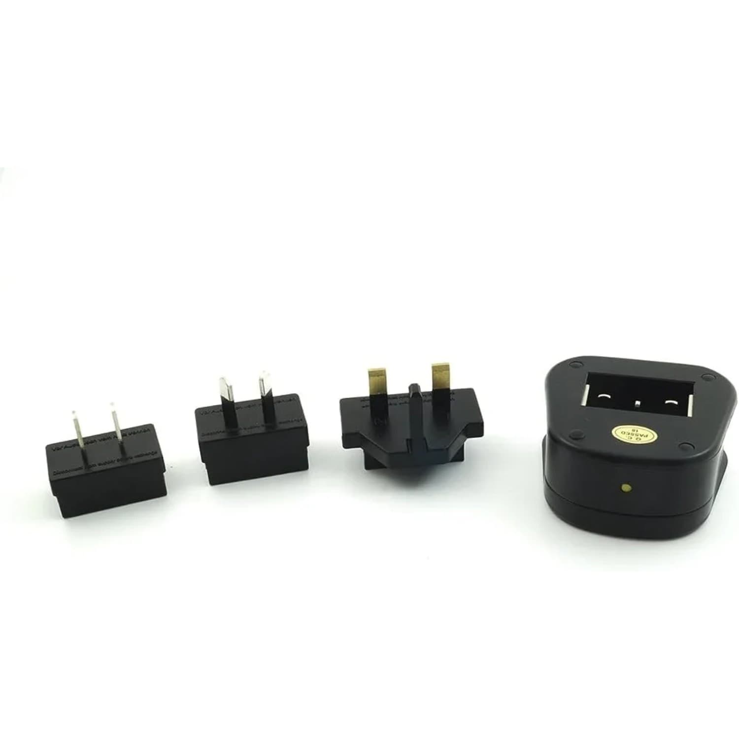 Adattatore Universale Presa Elettrica Italiana a Inglese/Americana/Australiana HFU2T - Compatto e Leggero per Viaggi - 2