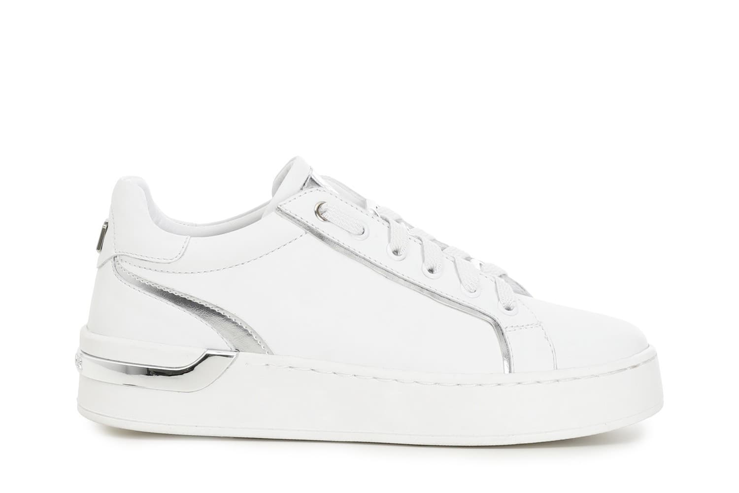 SNEAKERS IN PELLE CON ACCESSORIO - 11
