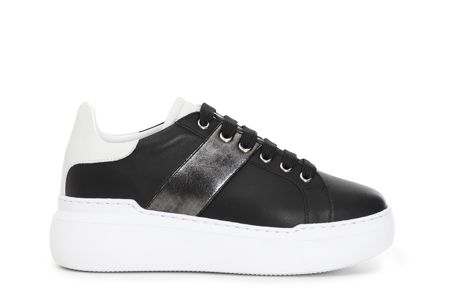SNEAKERS IN PELLE - 1