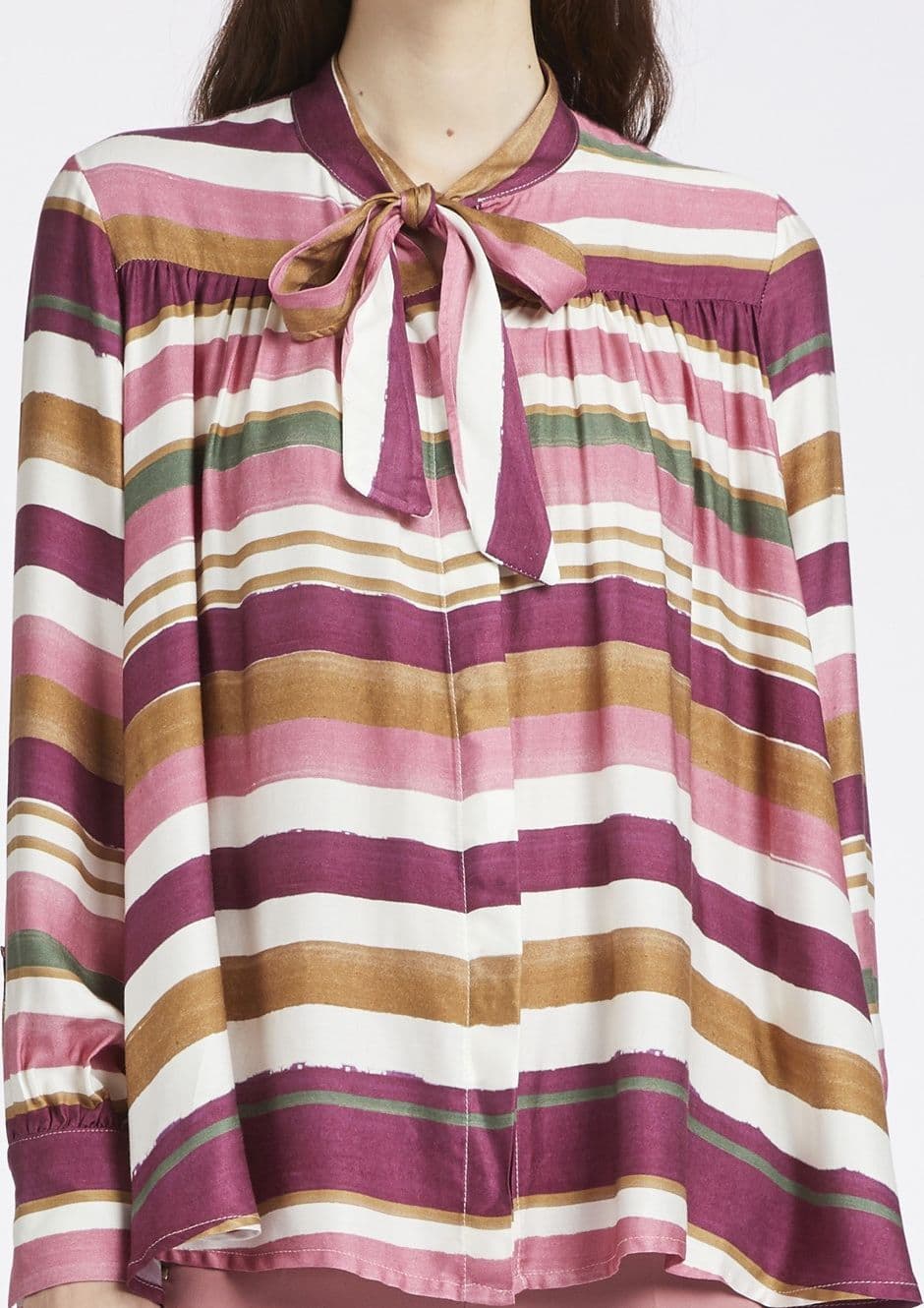 CAMICIA ROMANTICA CON FUSCIACCA AL COLLO - 3