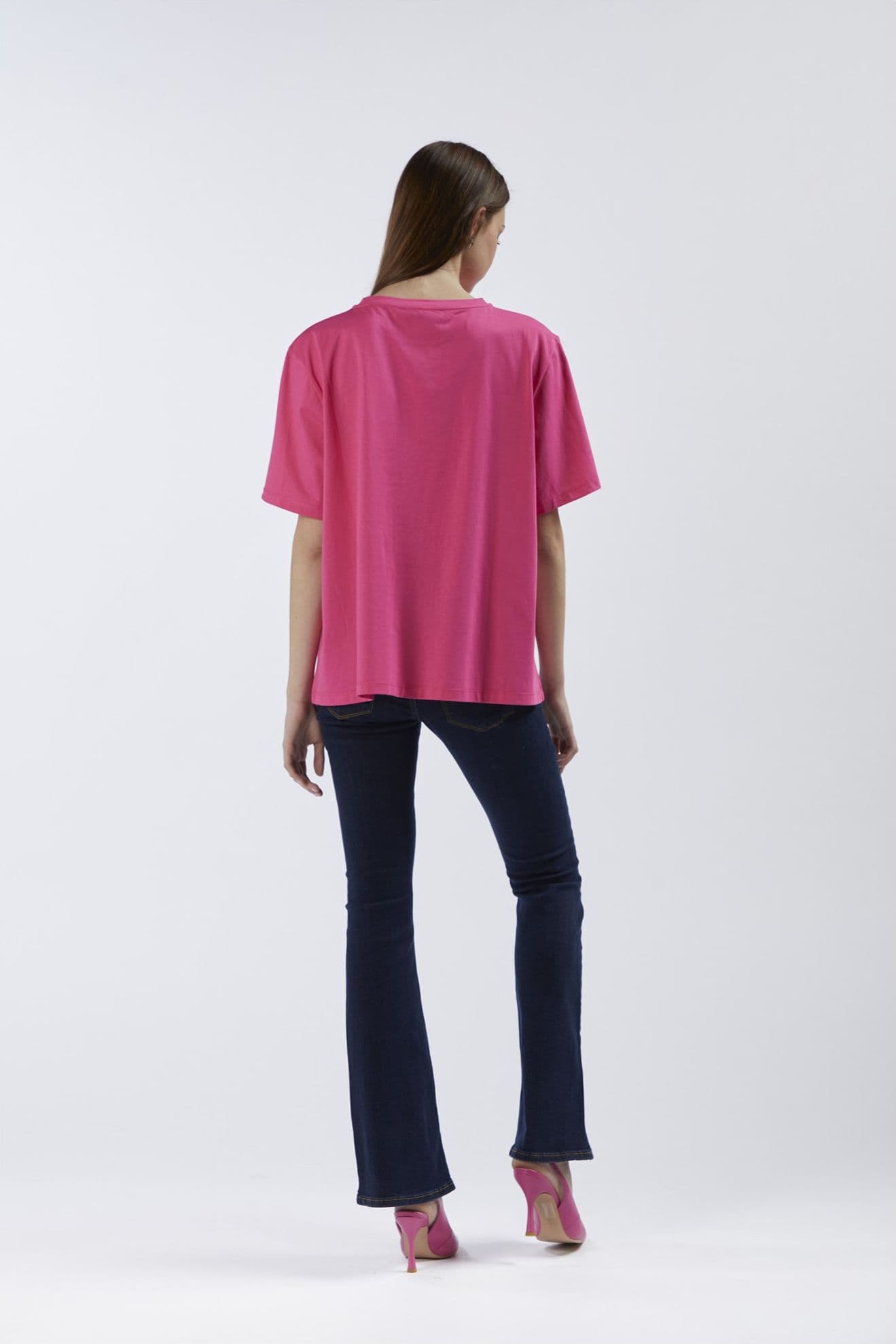 T SHIRT CONFORT A MANICHE CORTE BE A FLOWER - 2