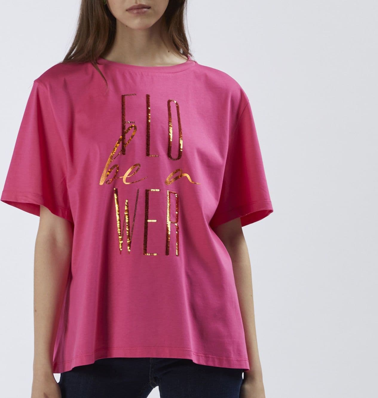 T SHIRT CONFORT A MANICHE CORTE BE A FLOWER - 3