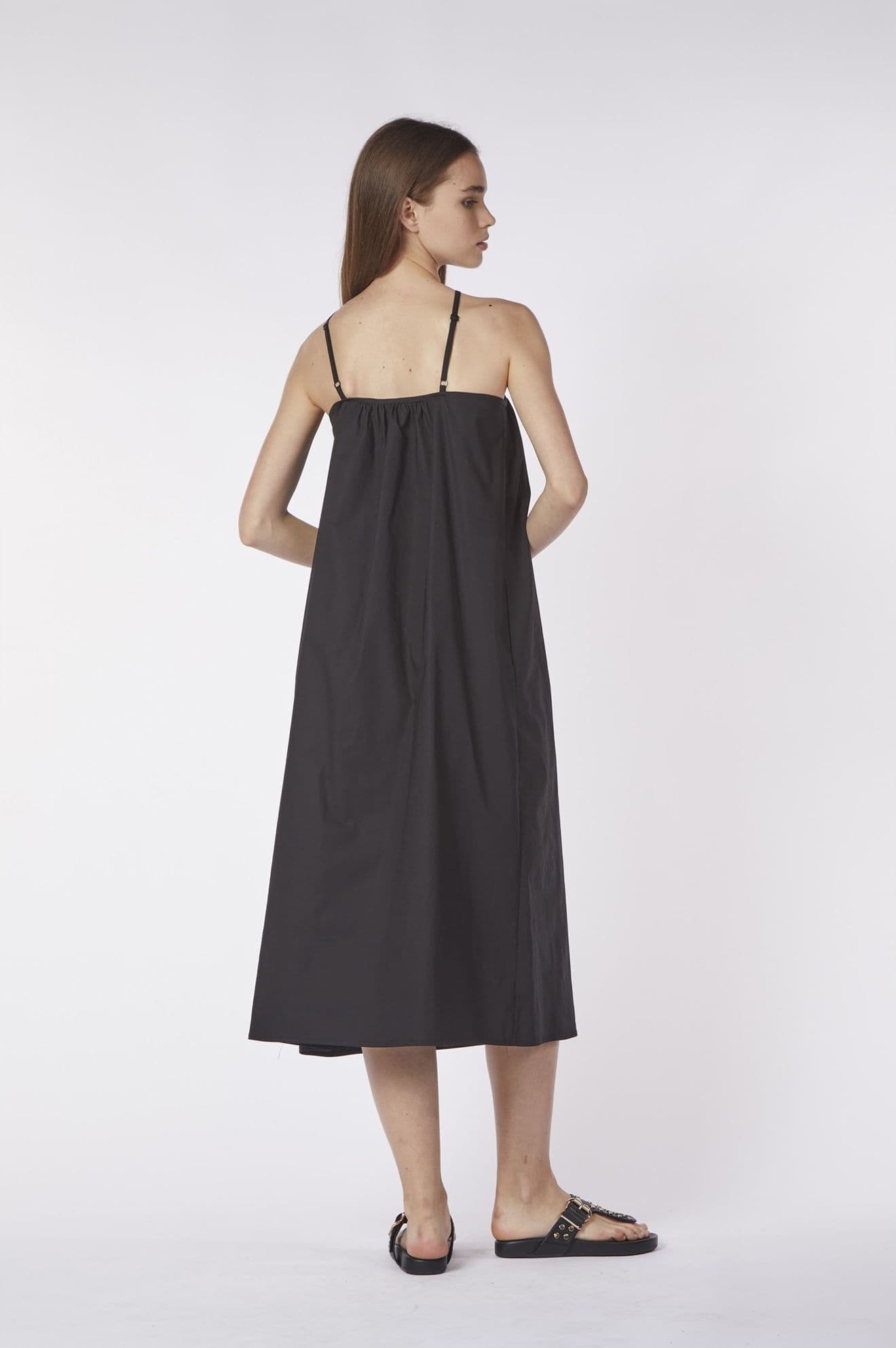 ABITO CON SPALLINE - 2