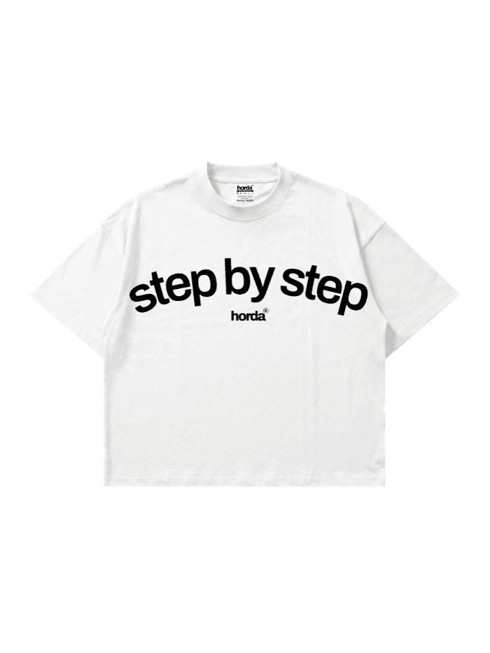 T-shirt Bianca Boxy Fit "Step By" 200gsm Made in Italy | Horda Brand - 6