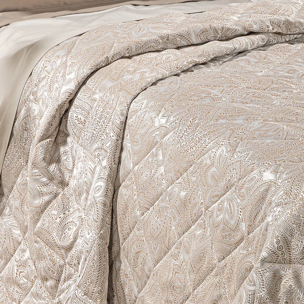 Copriletto Trapuntato In Raso Jacquard Dorata Matrimoniale - 3