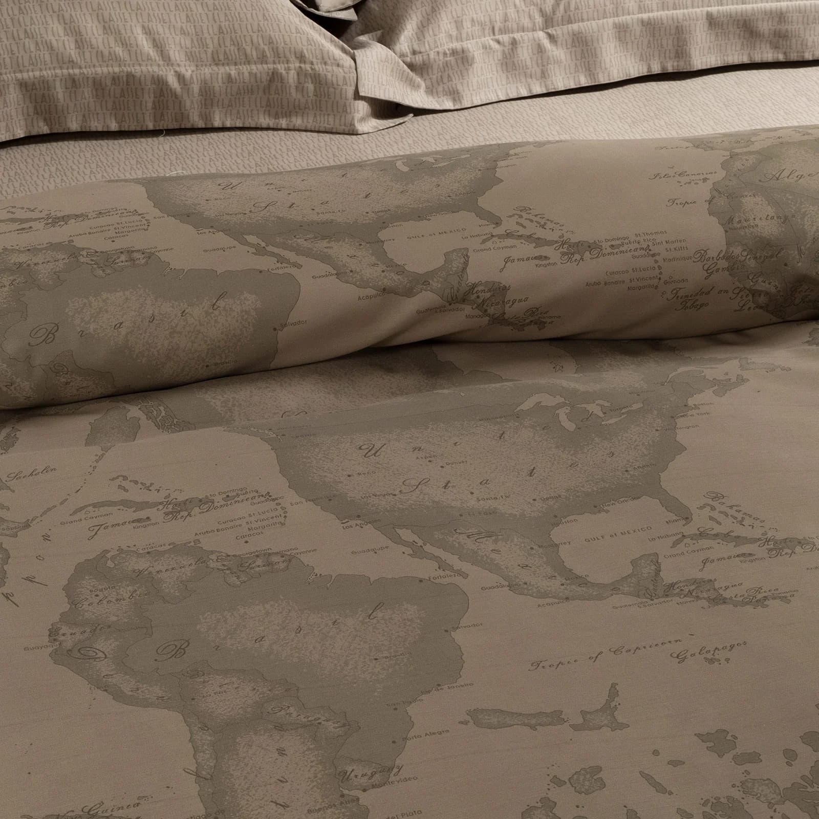 Completo Copripiumino In Raso Di Cotone Geo Tortora Matrimoniale Unica Alviero Martini 1A Classe - 3