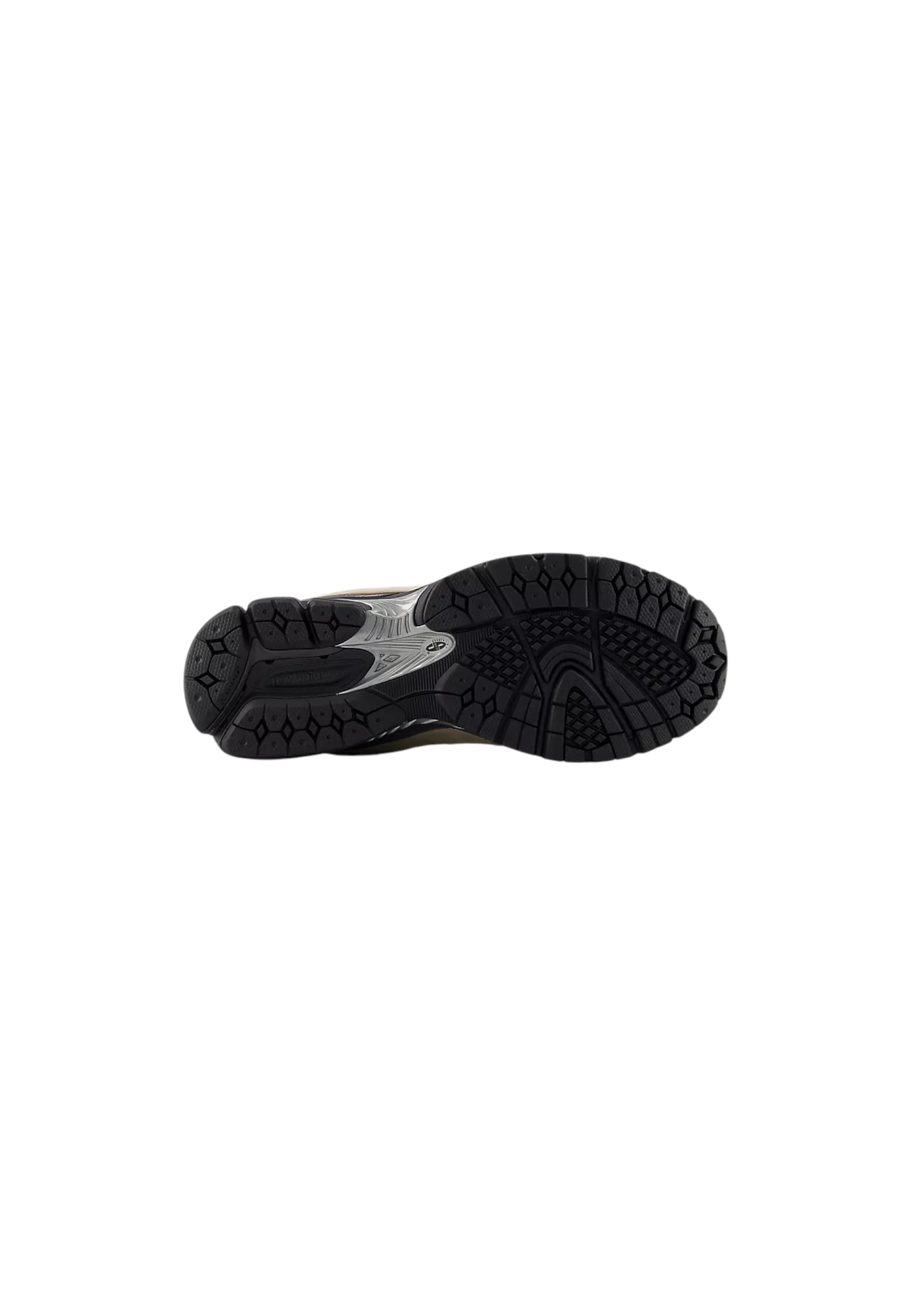 NEW BALANCE Scarpe Uomo New Balance U20026PU - 5