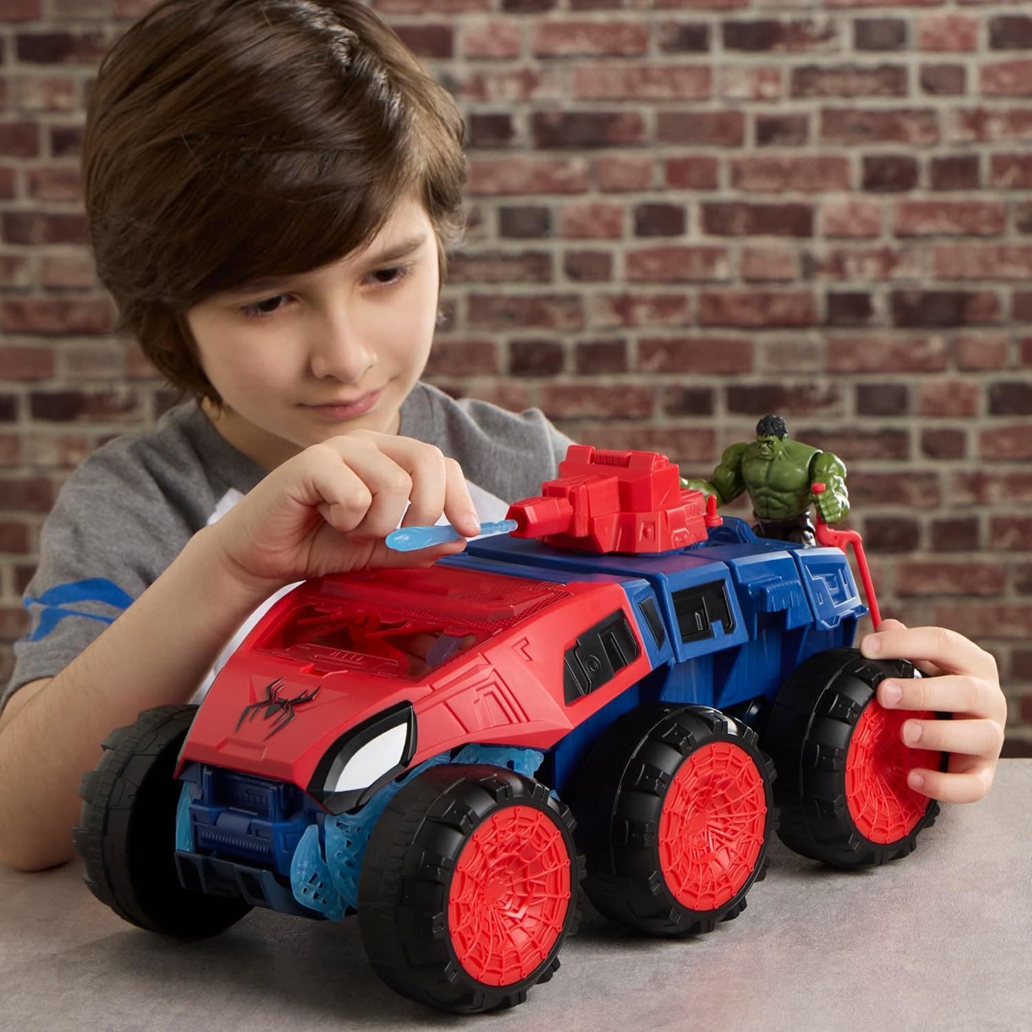 Hasbro - Marvel Spider-Man Carro Armato mordace 2 in 1 - 2