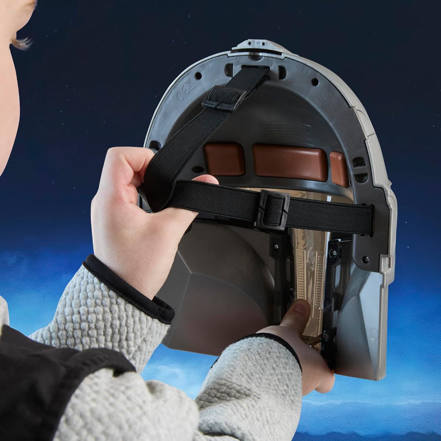 Hasbro - Star Wars Maschera Elettronica del Mandaloriano - 3