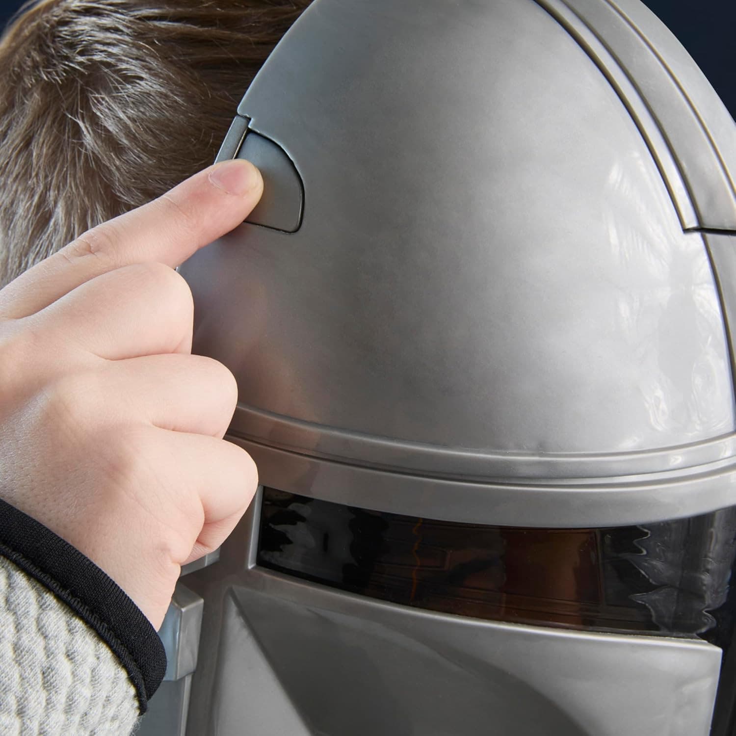 Hasbro - Star Wars Maschera Elettronica del Mandaloriano - 4