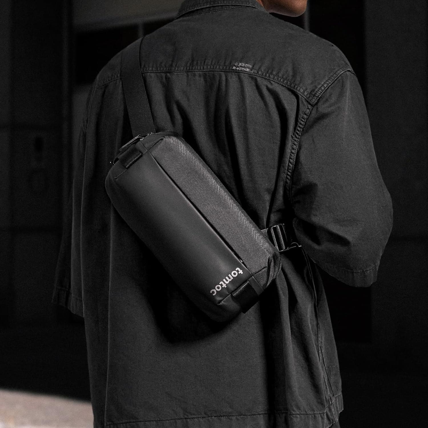 tomtoc Explorer T21 Sling Bag 3L Nera Uomo EDC iPad Mini Switch Antifurto - 5