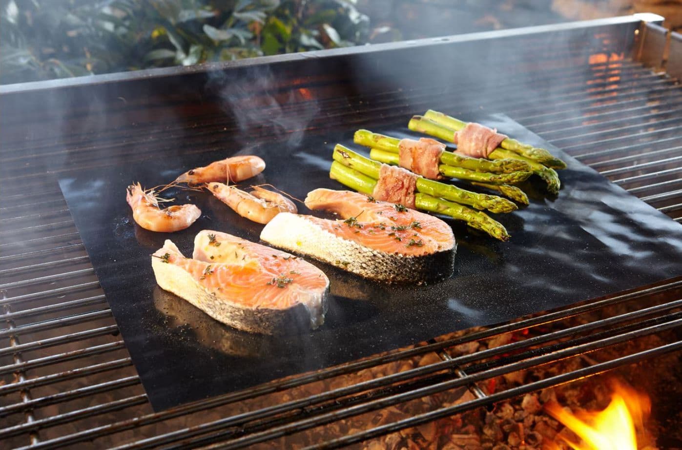 tappetino cottura antiaderente barbecue - cm.33x40 - in confezione da pz.2 - 4