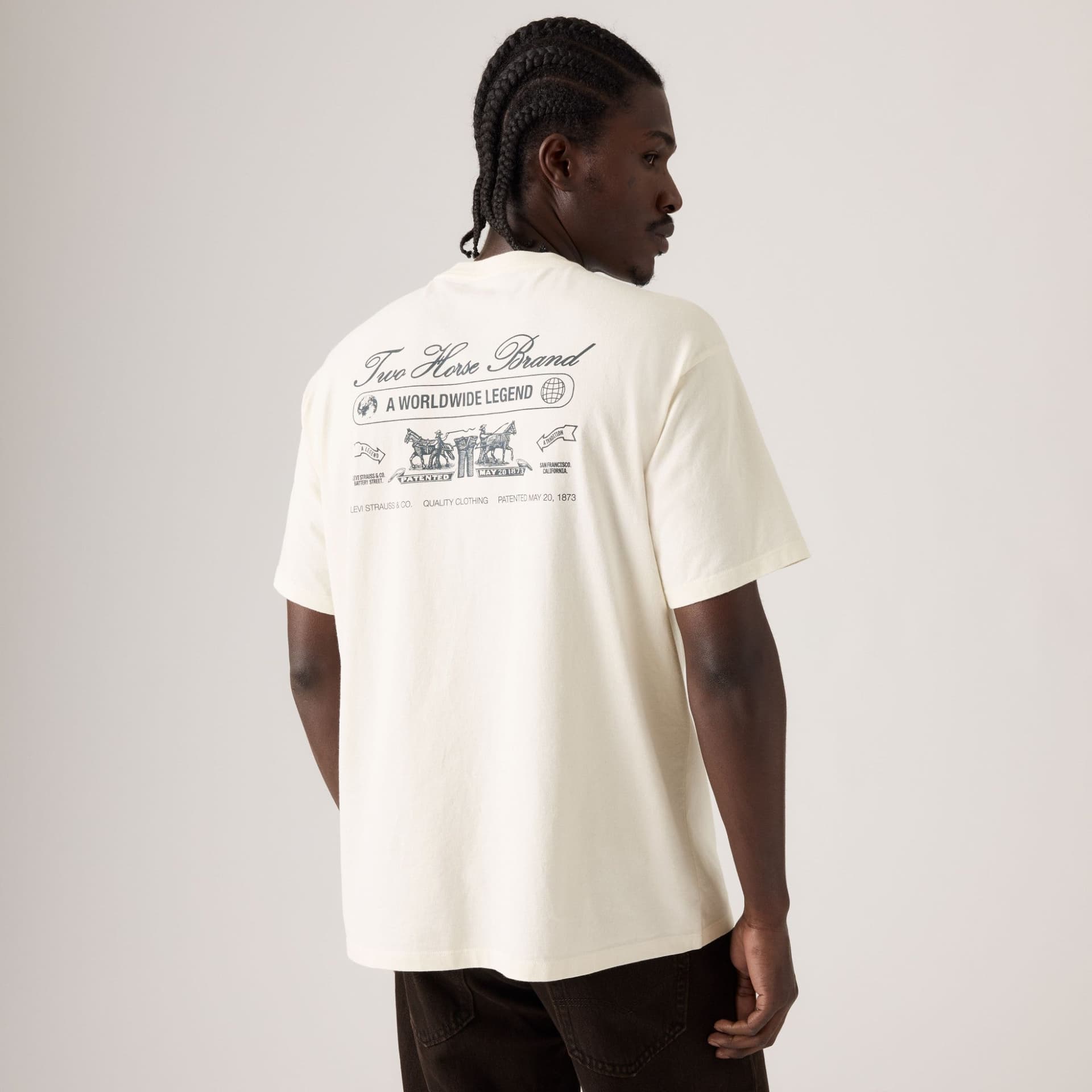 Levi's T-shirt uomo Graphic Vintage Fit Pocket Tee 005HV0002 - 4