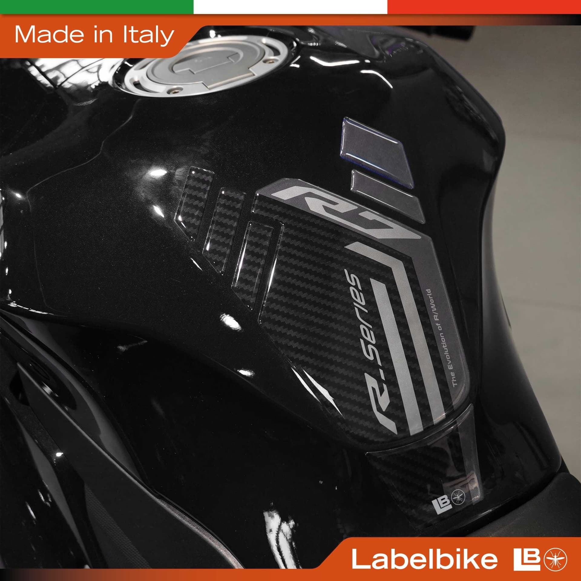 Paraserbatoio moto Adesivo resinato 3D compatibile con Yamaha R7 2026 - 10