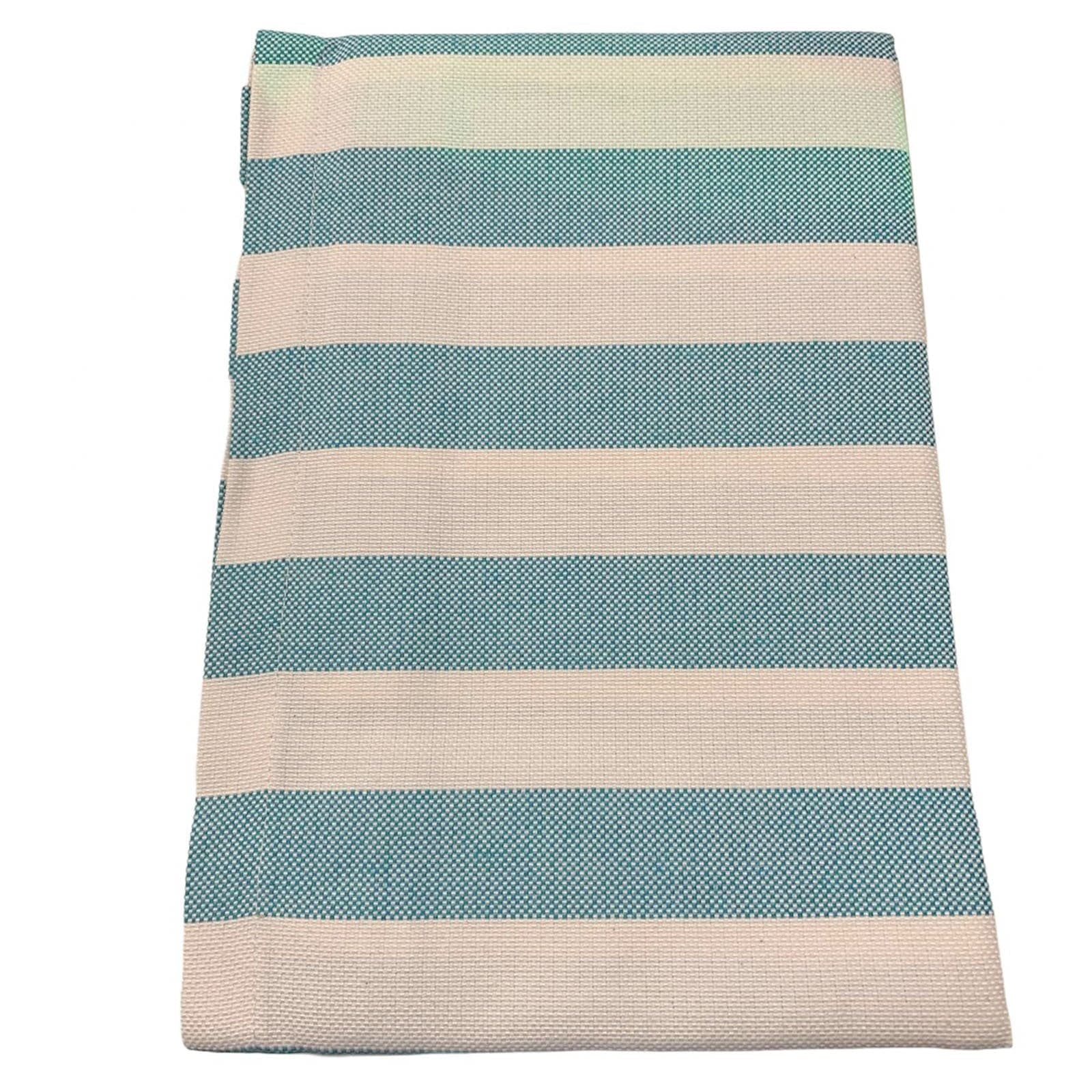 Runner turchese in tessuto idrorepellente Jacquard a bande orizzontali per tavolo da interno ed eterno.