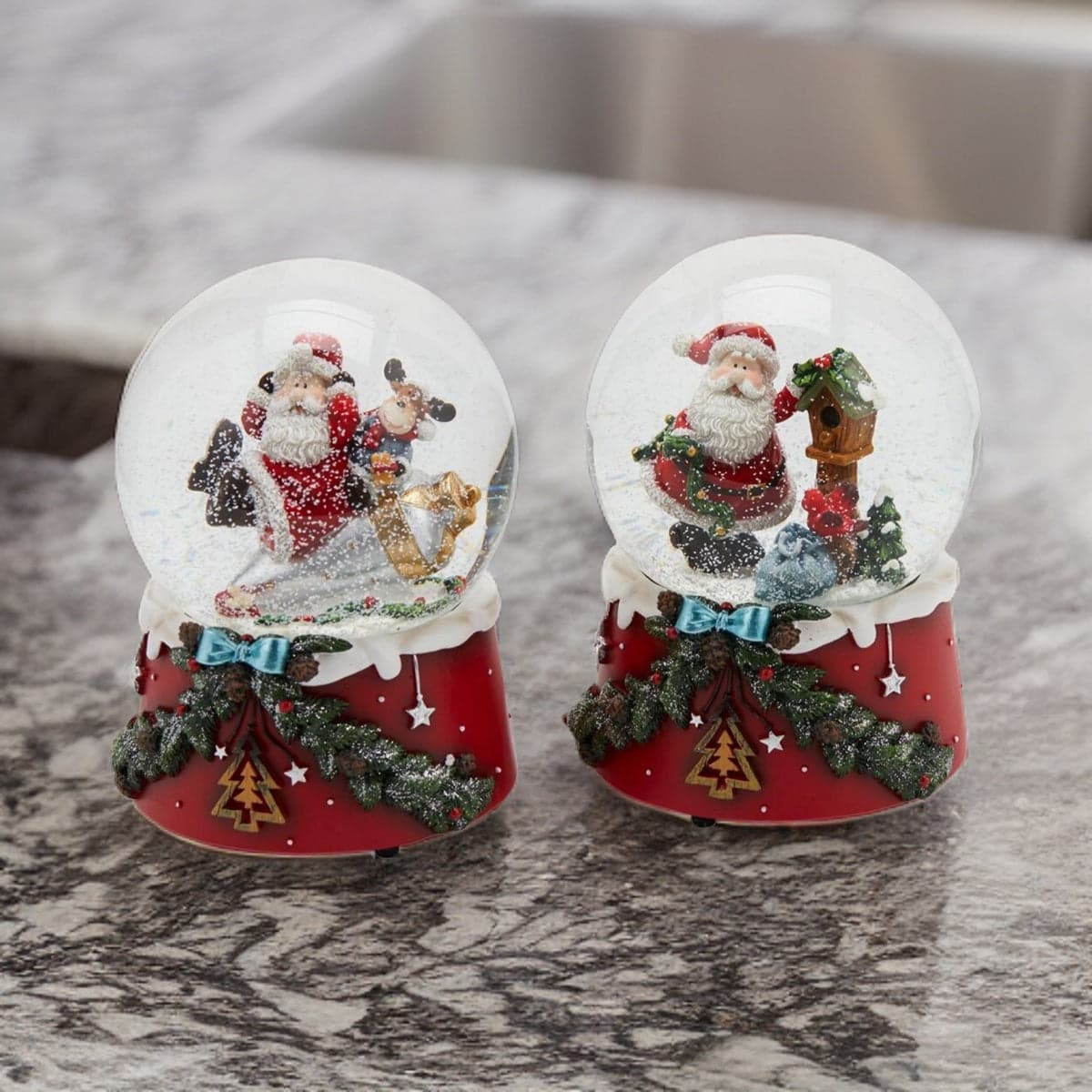 Sfera di vetro con acqua, carillon natalizio con Babbo Natale da Ø 10 x h 15 cm - 4