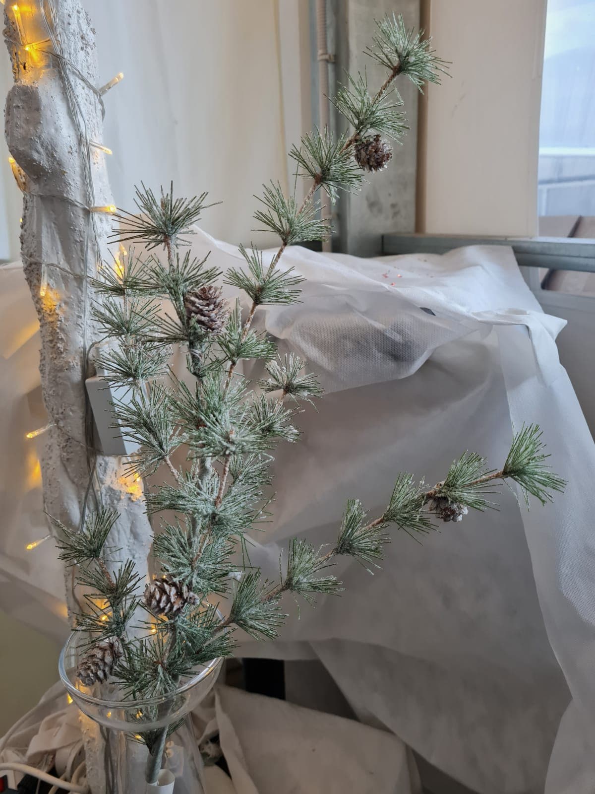 Ramo effetto real touch con pigne per albero di natale h 75 cm - 2