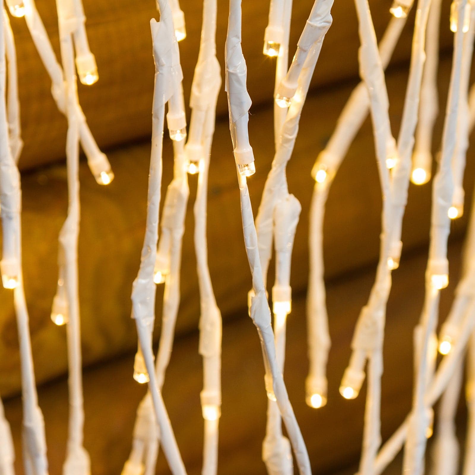 Ramo cadente luminoso cascata di luci a LED bianco caldo decorazione natalizia per esterno interno - 5