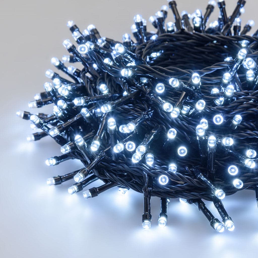 Catena lineare di luci natalizia "SuperBright" con led da Ø 5mm da esterno - 8