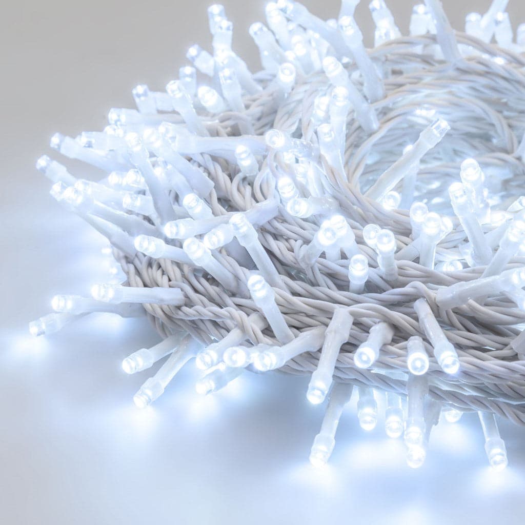 Catena lineare di luci natalizia "SuperBright" con led da Ø 5mm da esterno - 10