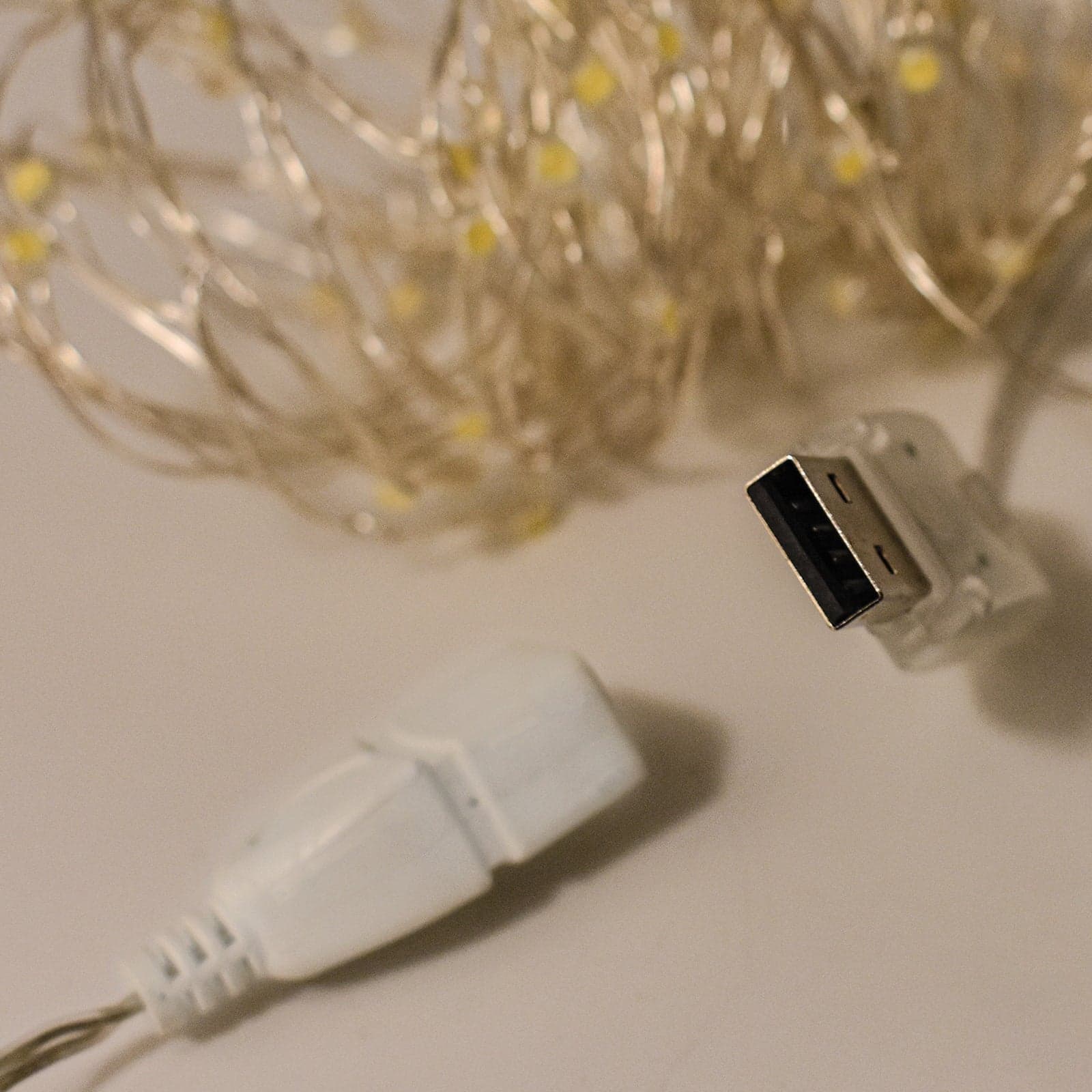 Luci di natale catena con 100 Micro Led e filo in metallo USB e batteria per interno - 2