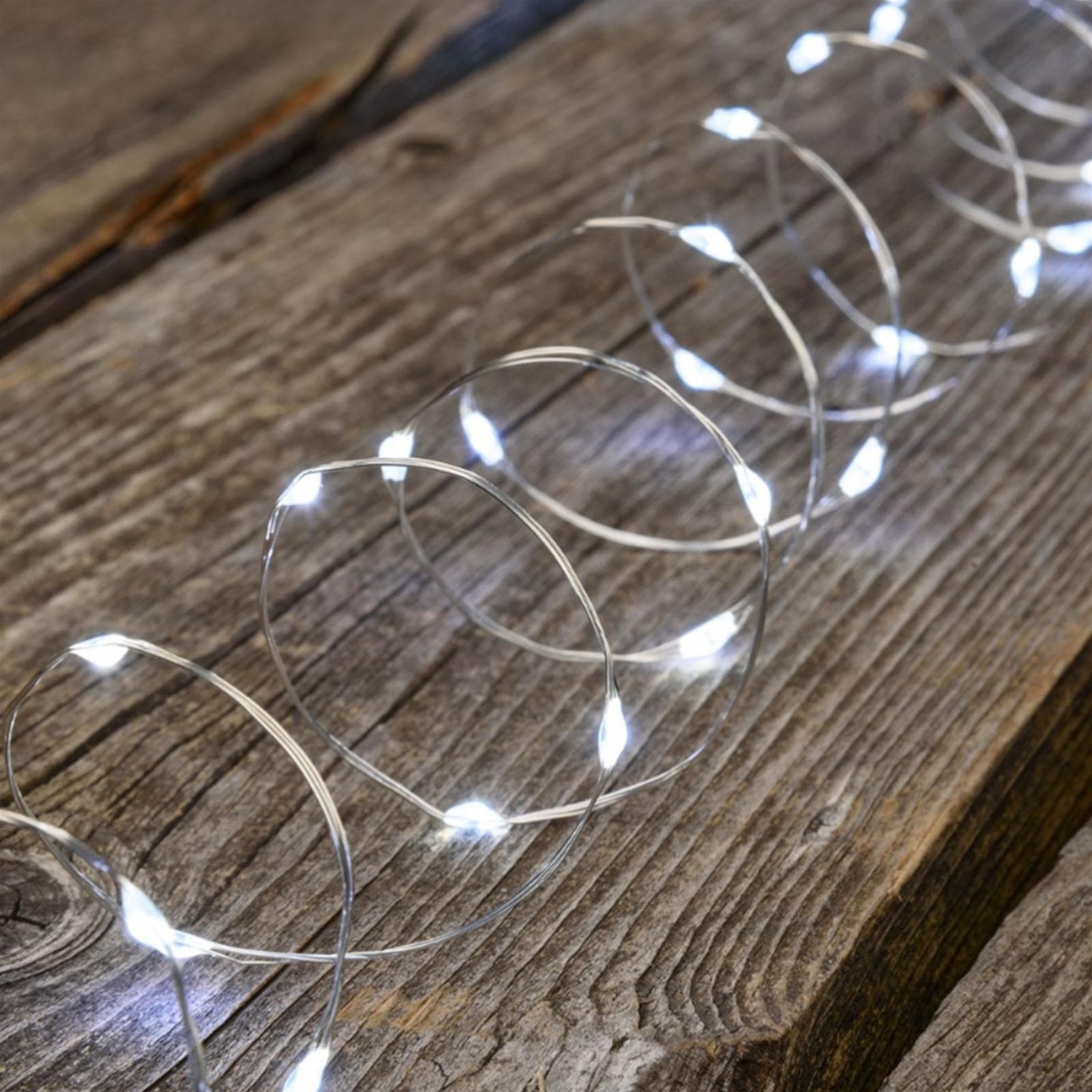 Luci di natale catena con 40 Micro Led e filo in metallo a batteria per interno - 2