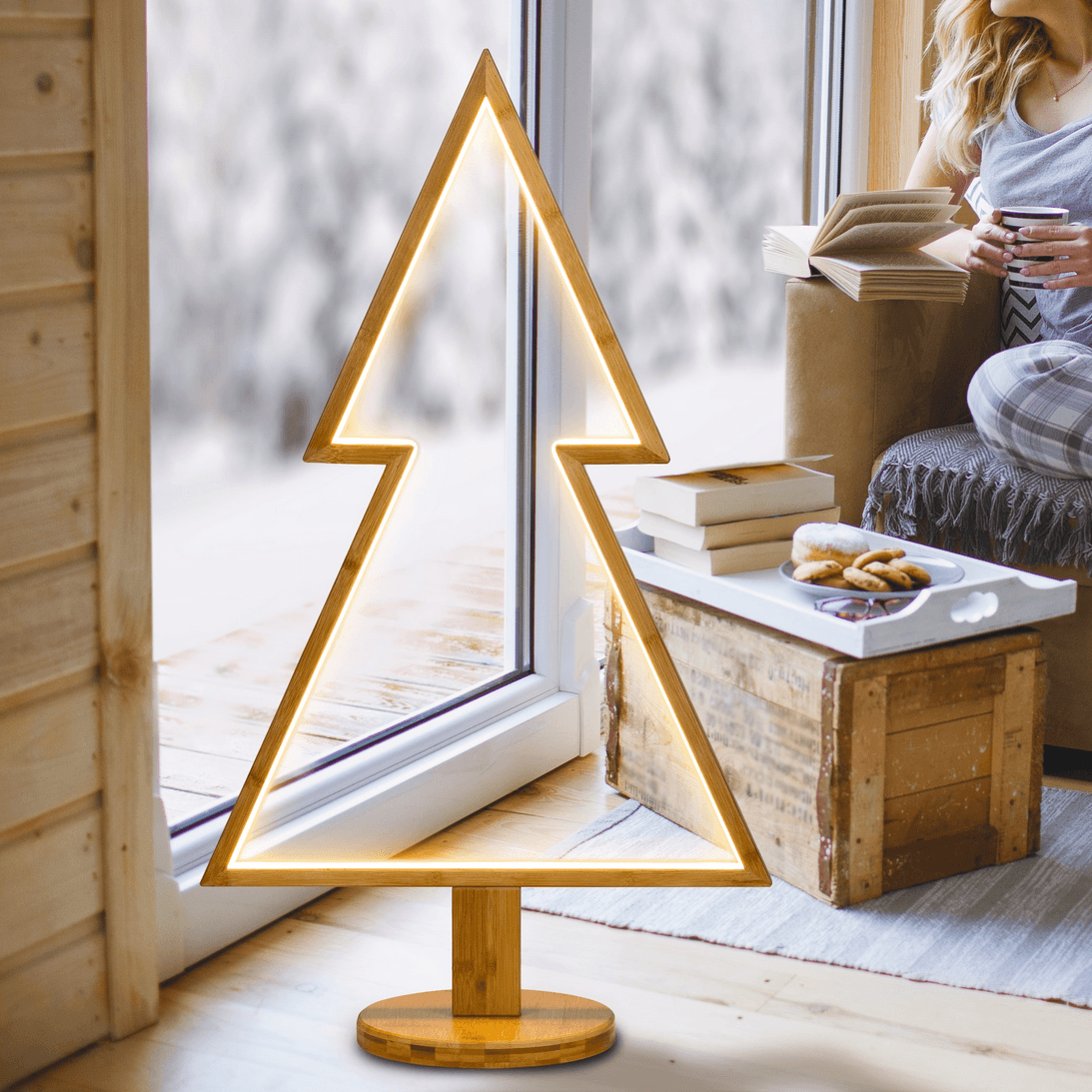 Abete triangolare luminoso con led bianco caldo e base in legno decorazione natalizia - 3