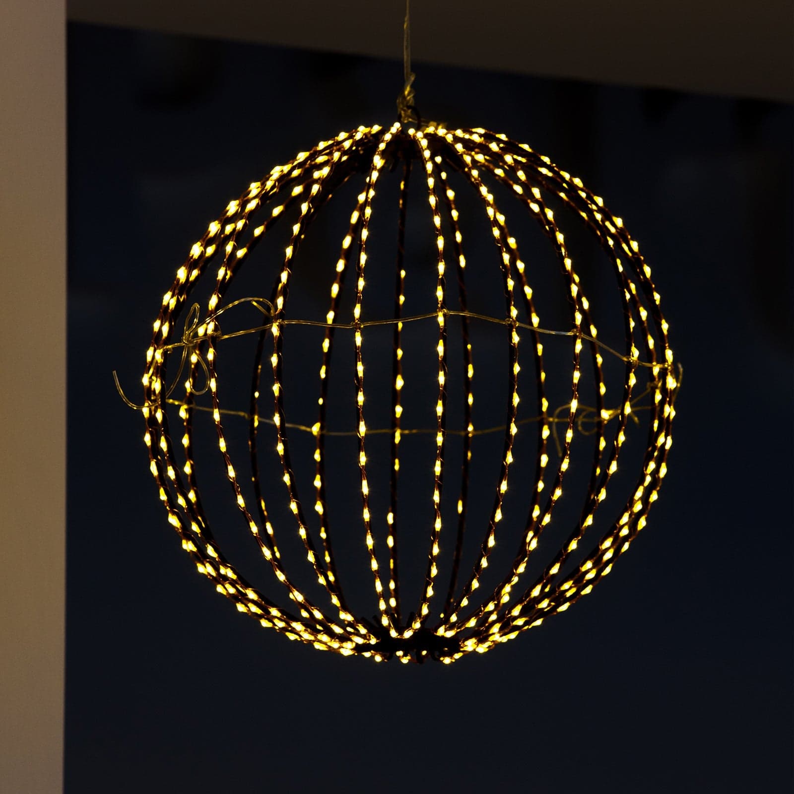 Sfera luminosa filo ramato con microled bianco caldo per esterno decorazione natalizia - 3