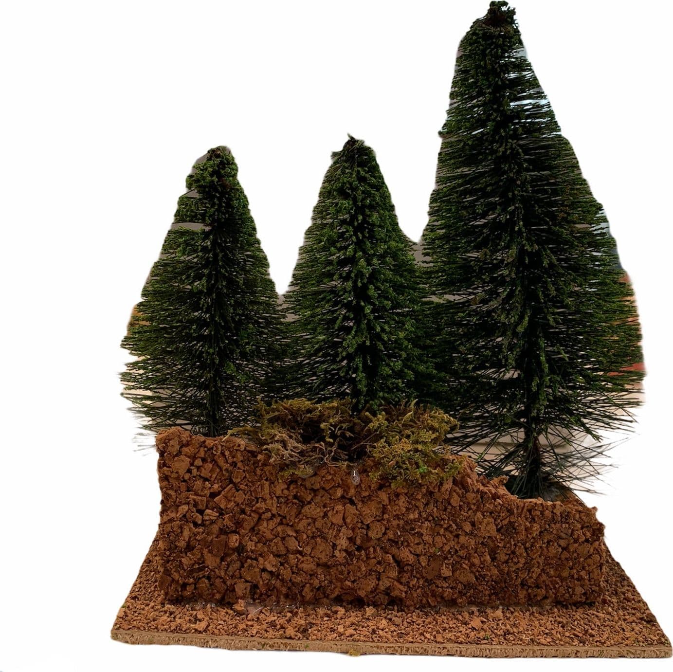 Set di tre alberi per presepe natalizio con base in legno e muschio - 2