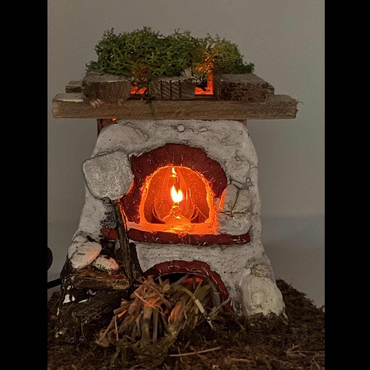 Forno con fuoco funzionante elettrico realizzato a mano per presepe natalizio 18 x 16 x h16 cm - 5