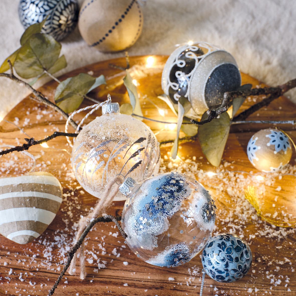 Palline per albero di Natale in vetro decorato argento da Ø 8 cm, confezione da 6 pezzi - 2