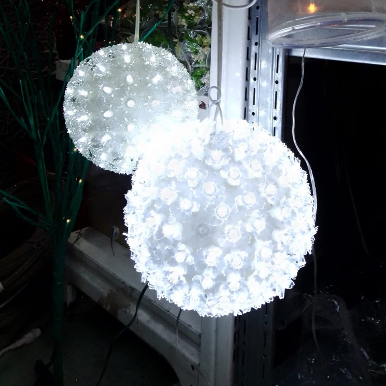 Sfera luminosa decorazione natalizia con led luce fredda Ø 15 cm - 2