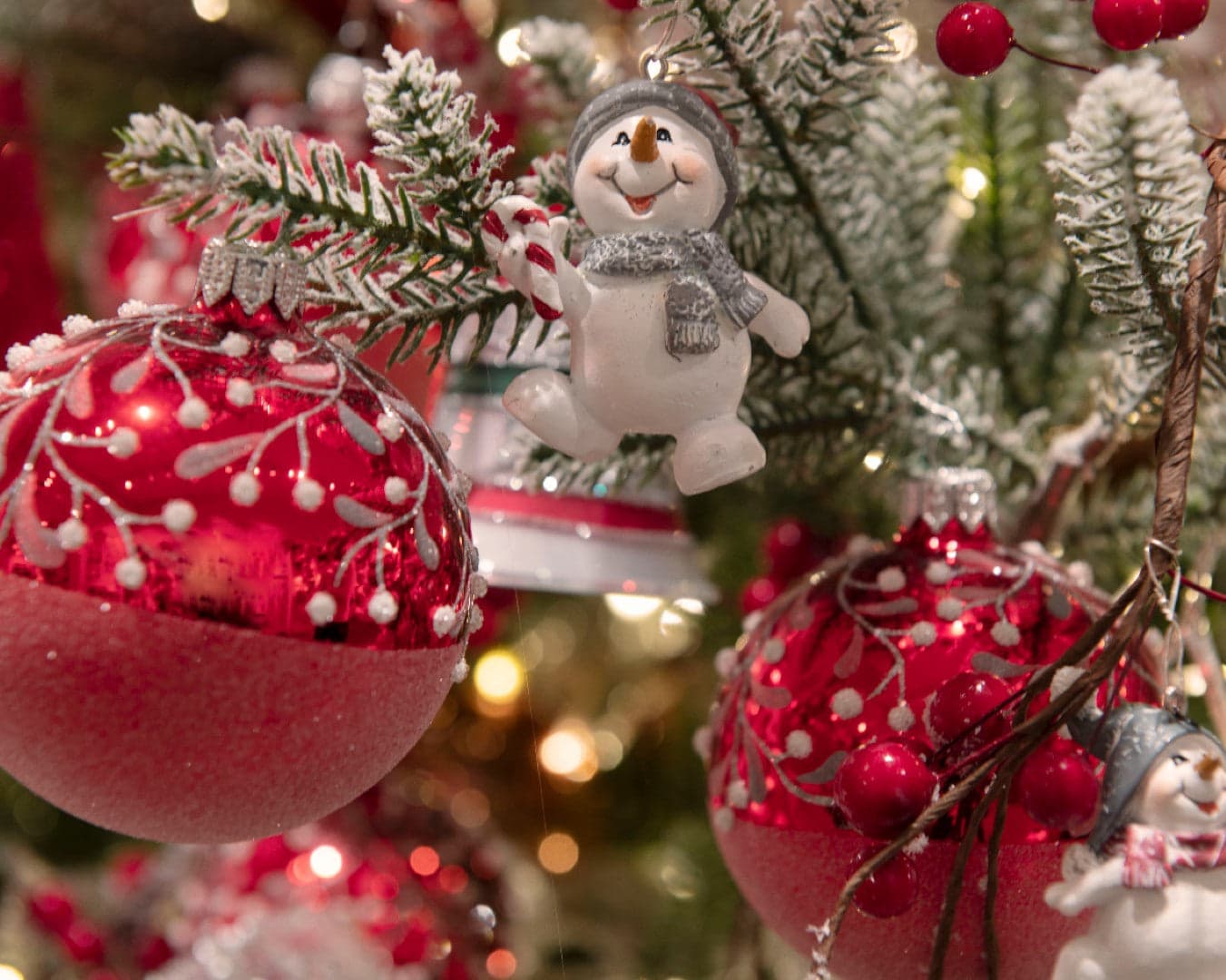 Palline per albero di natale in vetro color Rosso con bacche da 8 cm, confezione da 6 pezzi - 2