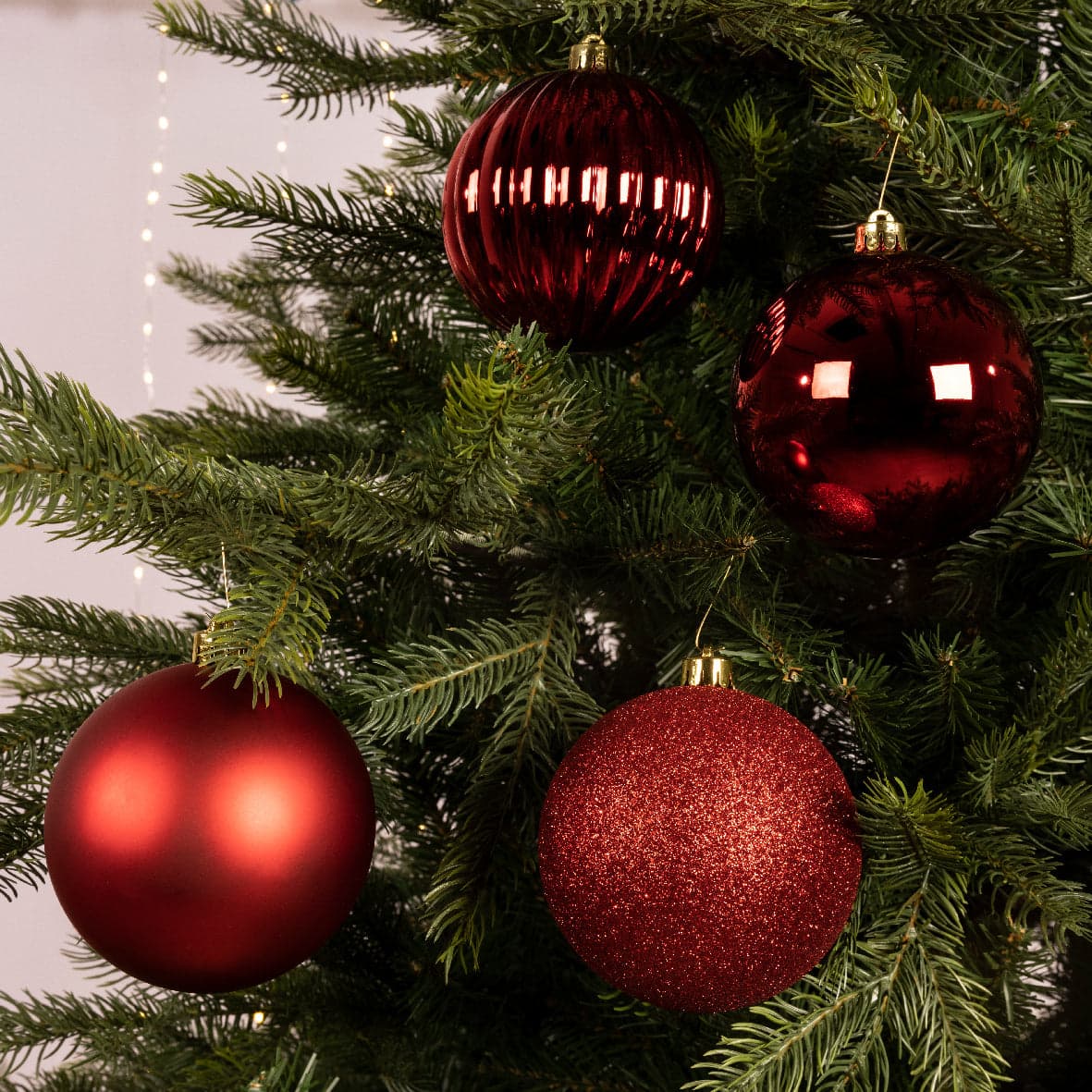 Palline per albero di natale in plastica infrangibile color Rosso Chiaro da 10 cm, tubo da 4 pezzi - 2