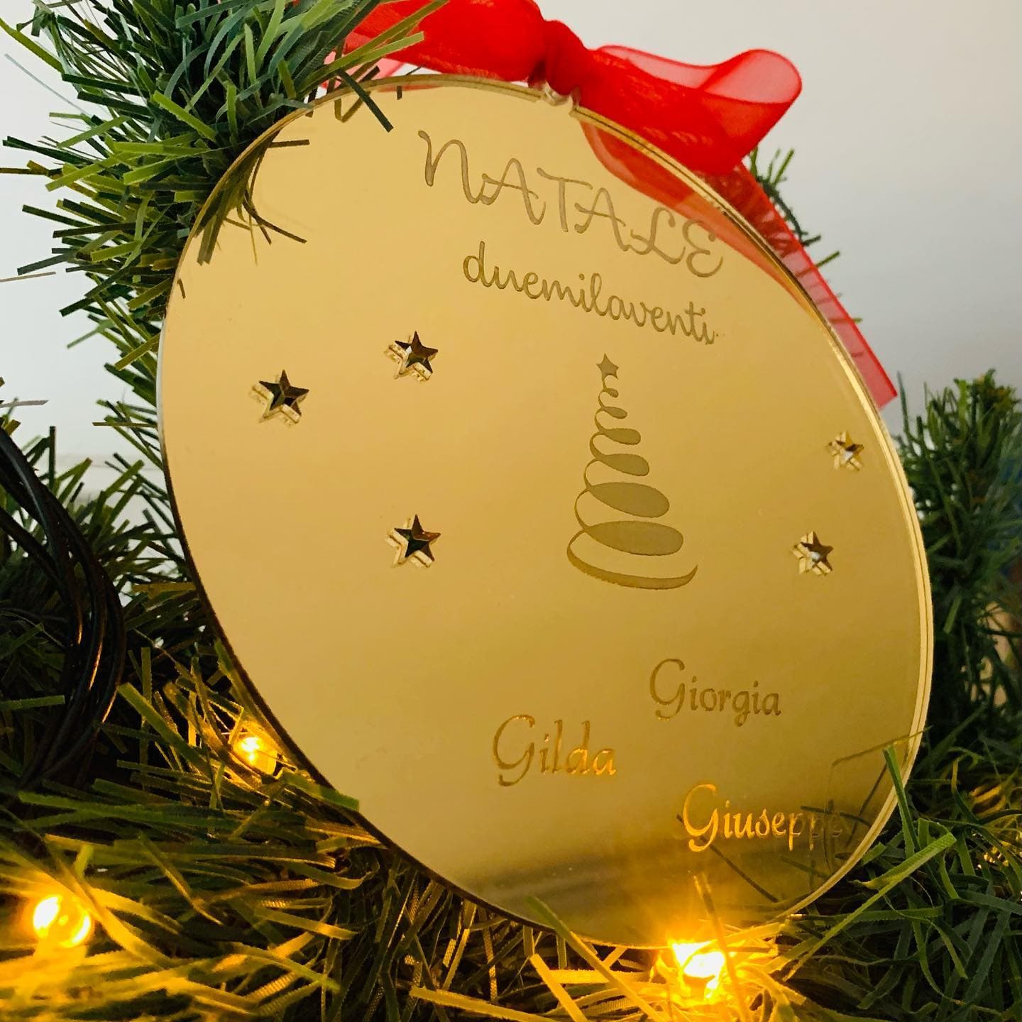Pallina per albero di natale in plexiglass personalizzabile con nome o logo da Ø 10 cm - 2