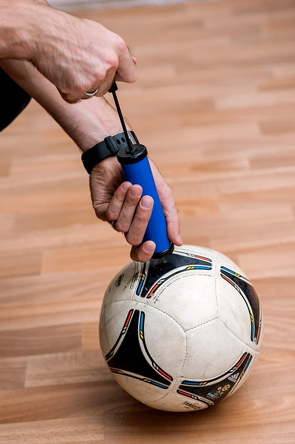 Pompa portatile per gonfiaggio Pallone da calcio, pallavolo e beach volley - 5