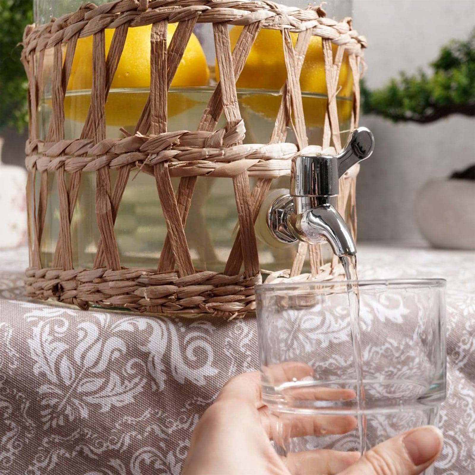 Caraffa in vetro porta bevande con rubinetto e rivestimento in Rattan 5,5 lt - 4