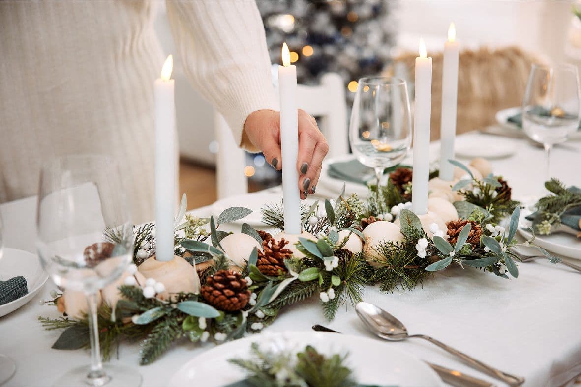Portacandela di Natale con bacche e pigne per 4 candele alte, da 80 cm - 3