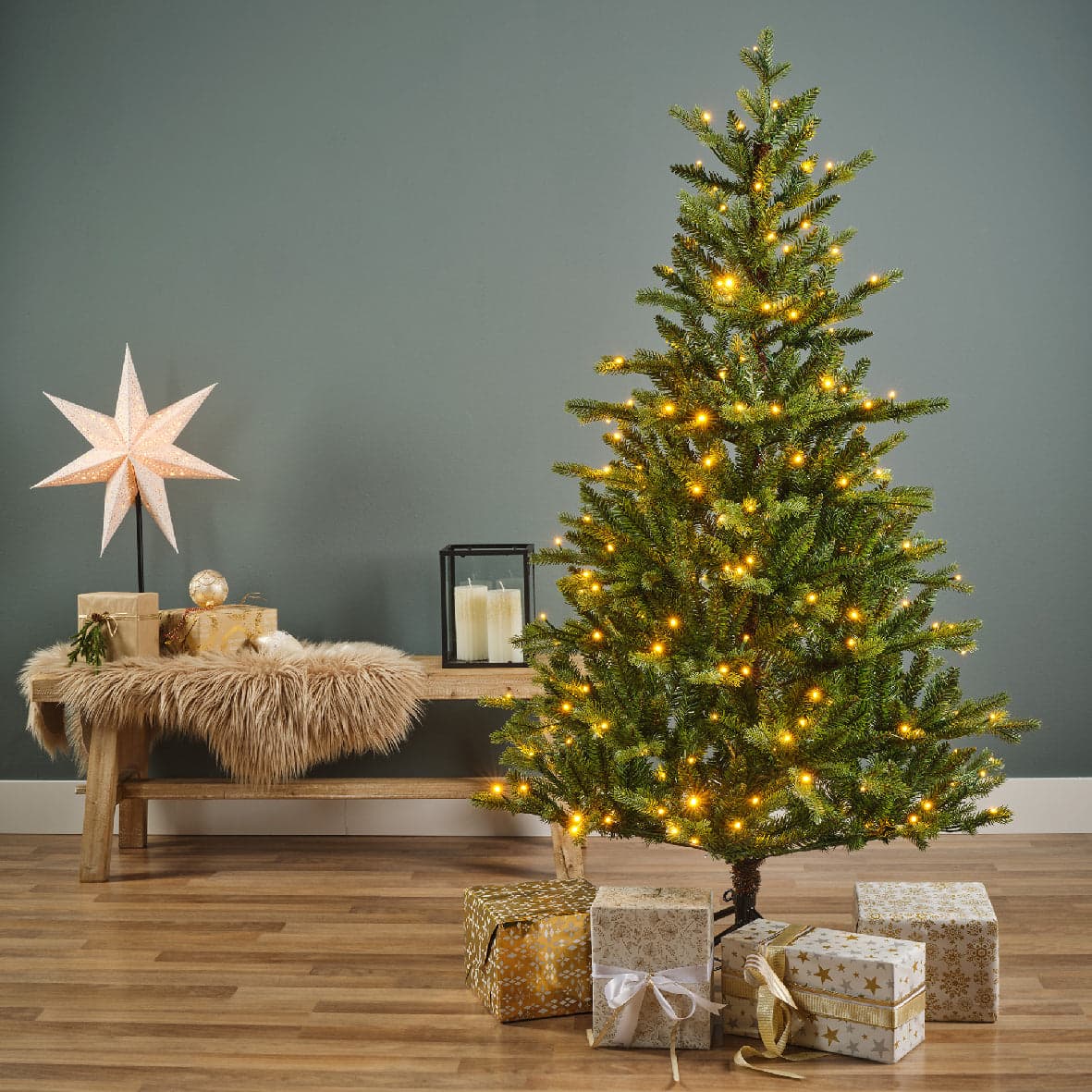 Albero di natale "Allison" con Led  in PE Effetto Real Touch + PVC Altissima qualità - 4