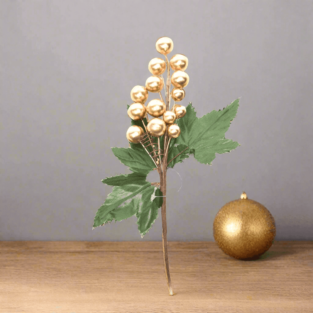 Rametto decorativo natalizio con bacche dorate per decorazioni natalizie - 2
