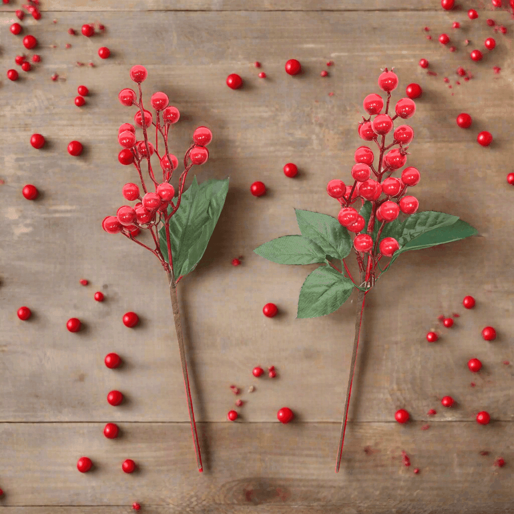 Rametto decorativo natalizio con bacche rosse e foglie decorazioni ambienti h 30 cm - 6