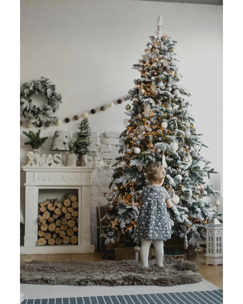 Albero di Natale innevato "Oslo" con big led in PE + PVC + Flock - 2