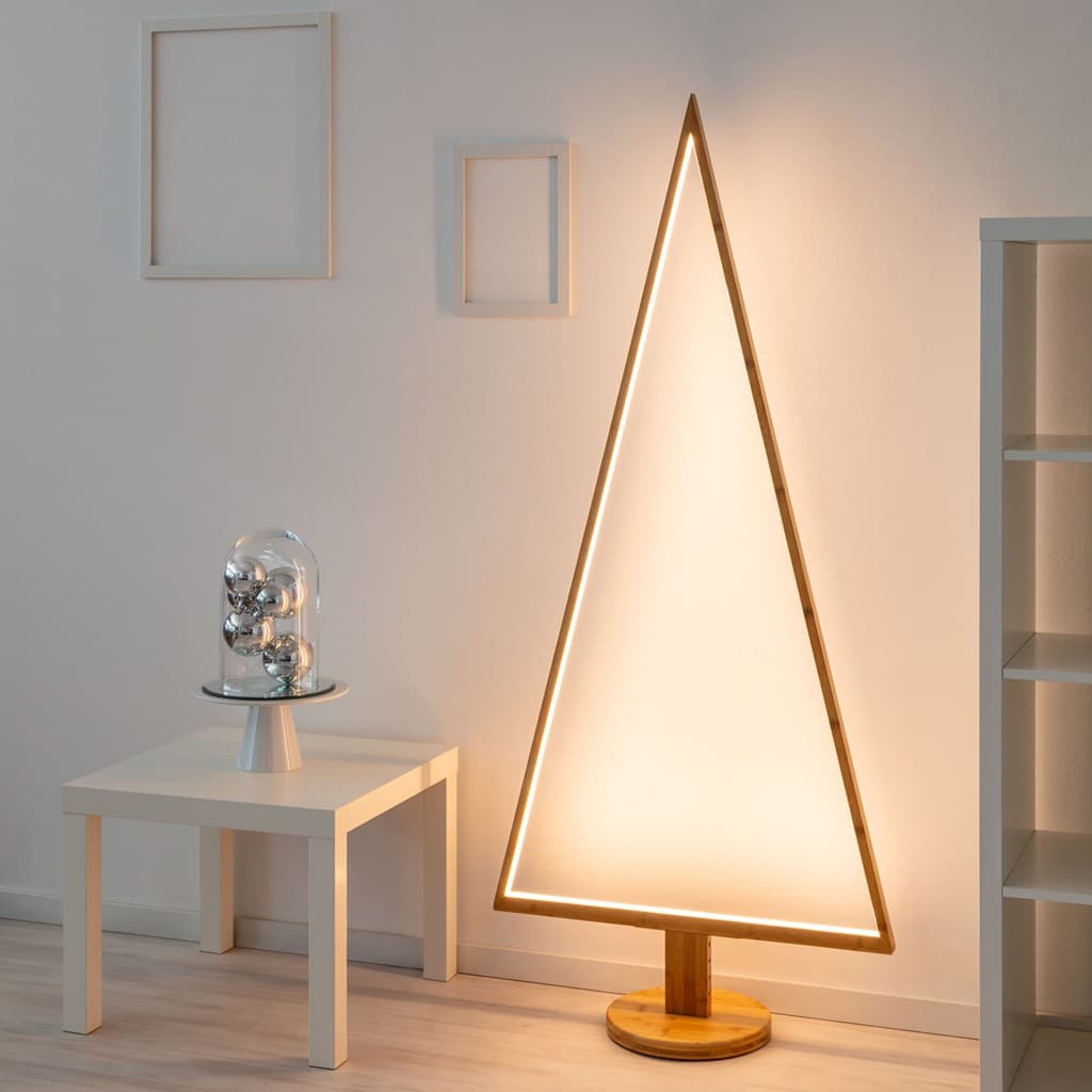 Albero triangolare luminoso con led bianco caldo e base in legno - 2