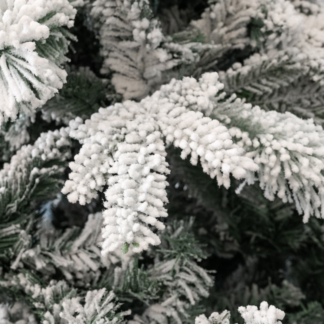 Albero di natale innevato "Nevada" in PE Effetto Real Touch + Flock - 3