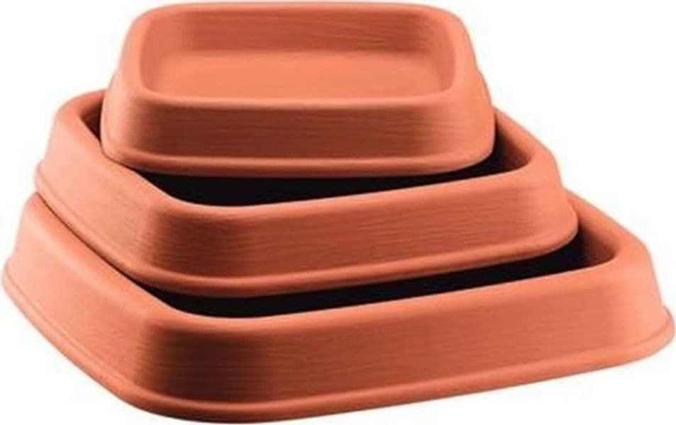 sottovaso quadrato impruneta   in plastica.  cm.25.5x25.5 h.4.5 - fer  278966