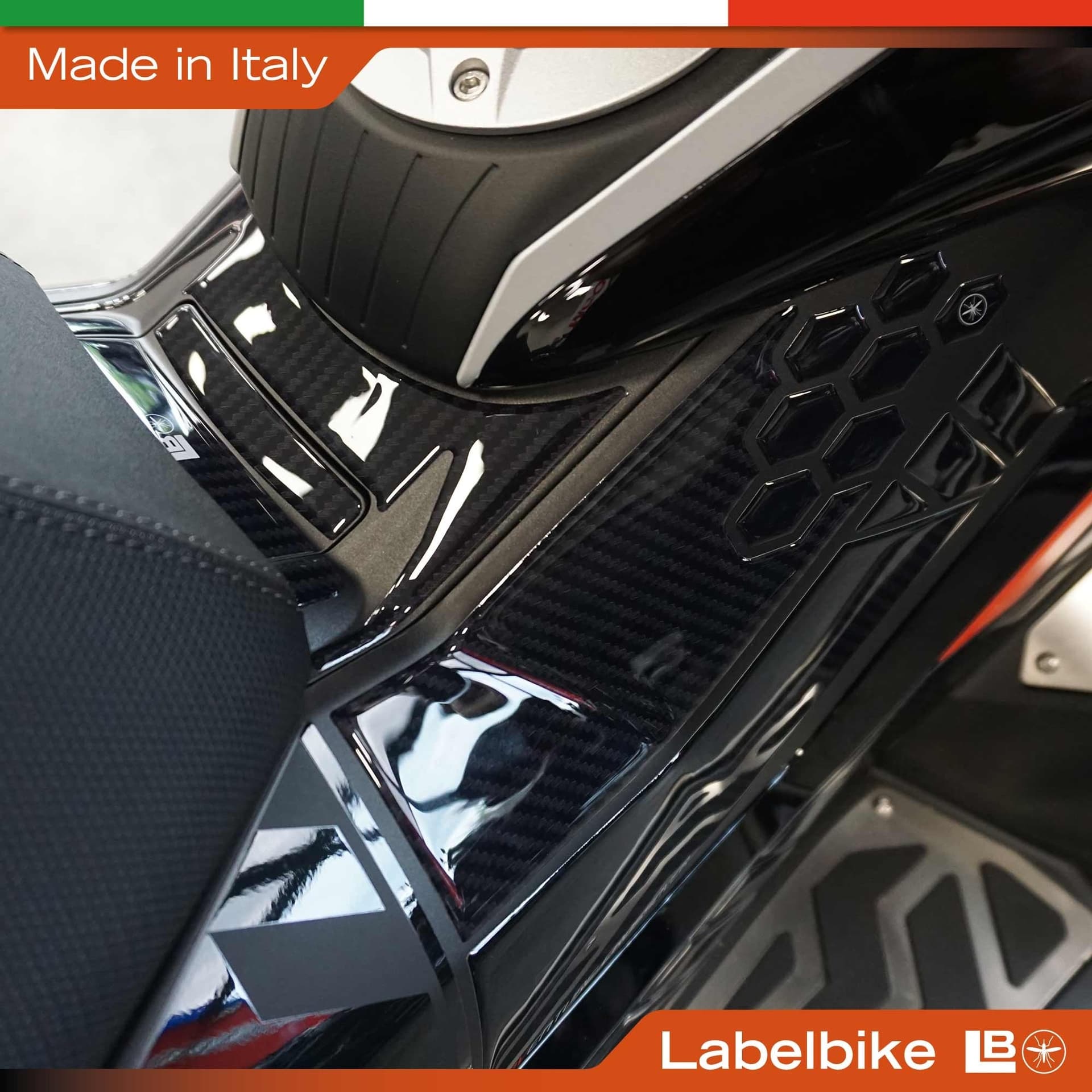 Adesivi Protezioni 3D Pedana Scooter compatibile con Zontes 368G 2026 - 4