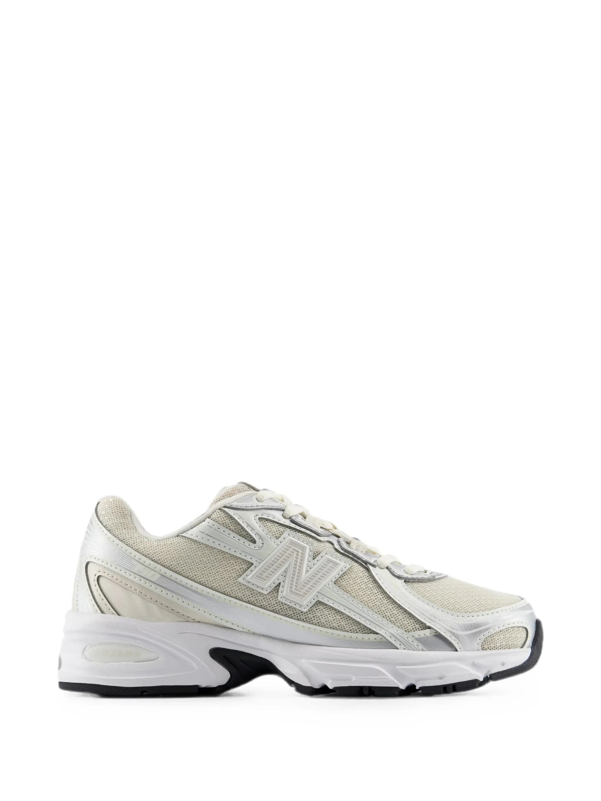 NEW BALANCE KIDS  SNEAKERS - 8