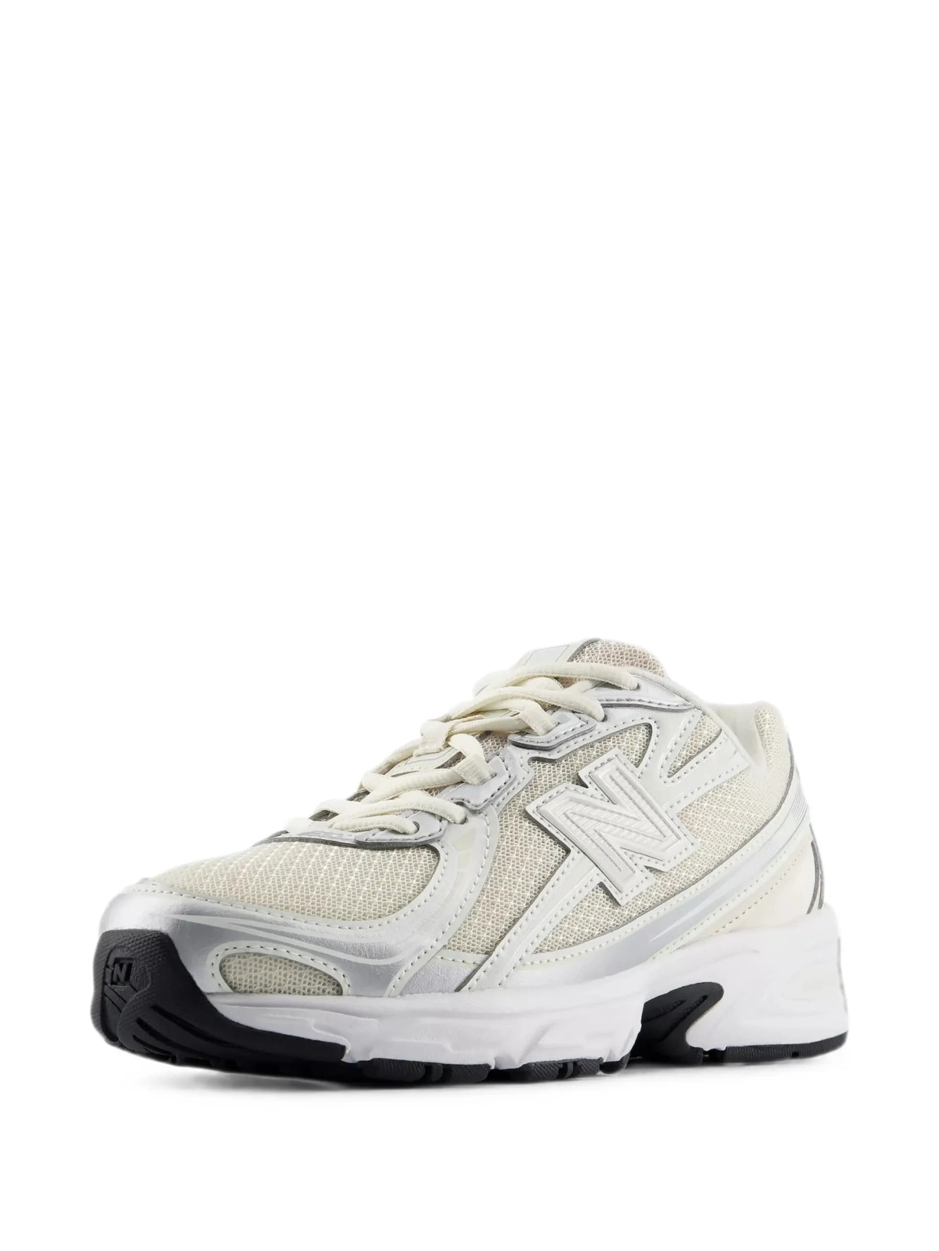 NEW BALANCE KIDS  SNEAKERS - 7